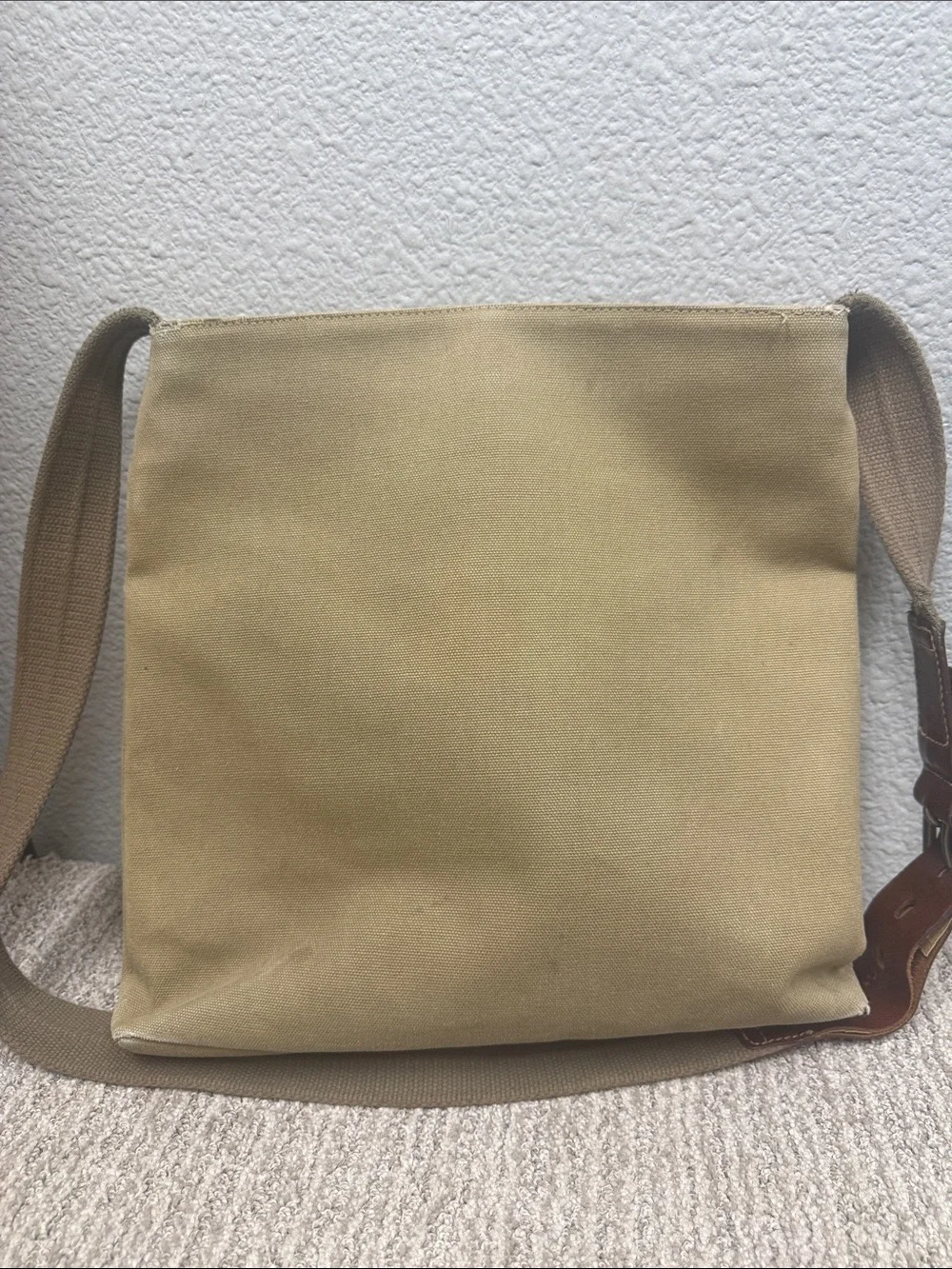 Well Loved Fossil Tan Canvas Expedition Messengee Bag